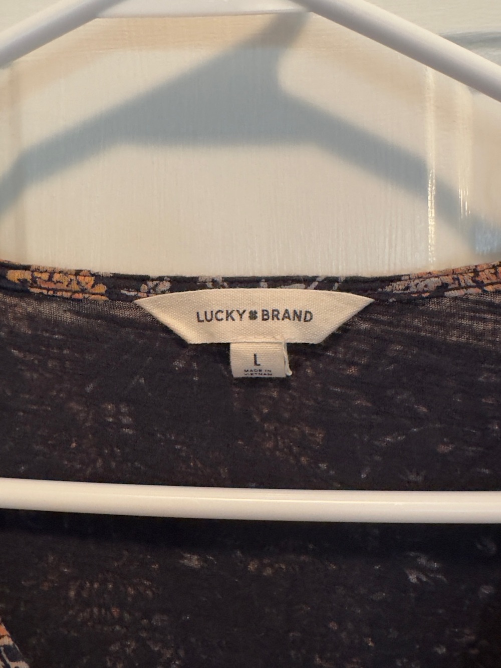 Lucky Brand Navy Floral V-Neck Button Accent Top - Picture 3 of 7